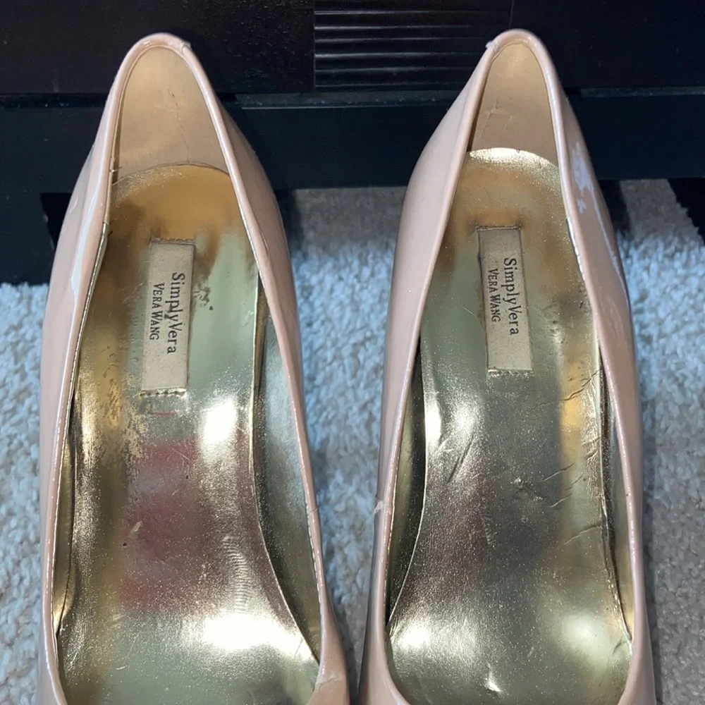 Vera Wang heels - Picture 3 of 13